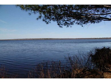 735 Wordens Pond Rd, Wakefield, RI 02879 - photo 4