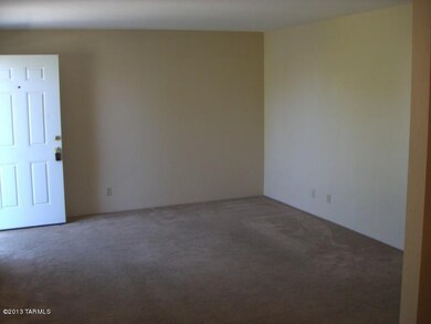 Edith living area unit 3012