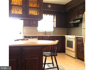 138 Hughes Hill Rd, Shoemakersville, PA 19555 - photo 7