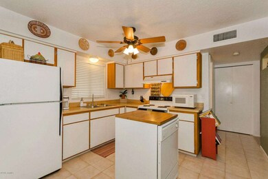 158 E June St, Mesa, AZ 85201 - photo 7