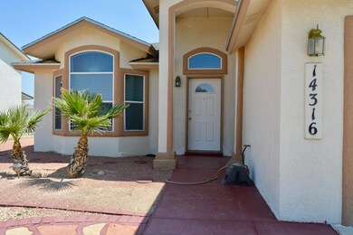 14316 Desert Sunset Dr, Horizon City, TX 79928 - photo 5