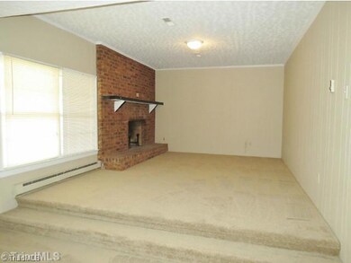 396 River Hill Rd, Statesville, NC 28625 - photo 4