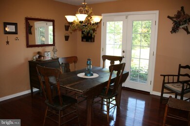 3611 Hall Creek Ln, Owings, MD 20736 - photo 7