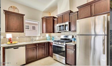 14360 Bill Lazor Pkwy, Horizon City, TX 79928 - photo 6