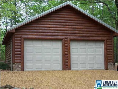 Detached garage