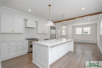 311 E 44th St, Savannah, GA 31405 - photo 6