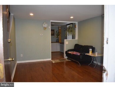 816 Pitman Ave, Darby, PA 19023 - photo 5