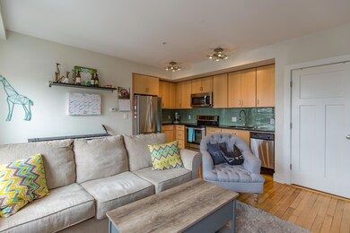 127 York Street Portland-3
