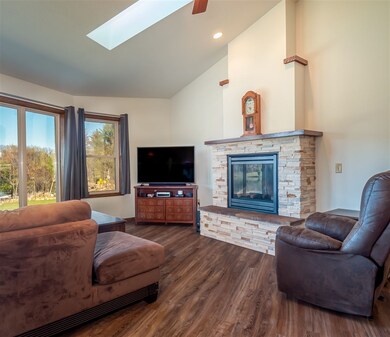 2108 Eagle Summit, Stevens Point, WI 54482 - photo 5