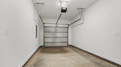 Hawks_Landing_Townhomes_5_Garage
