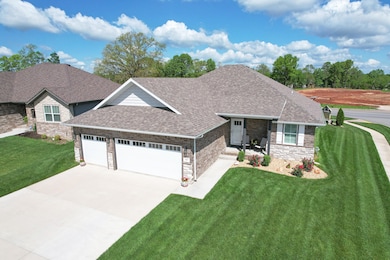 807 S Parkside Cir, Nixa, MO 65714 - photo 5