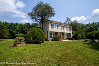 9 Kathy Ct, Holmdel, NJ 07733 - photo 2