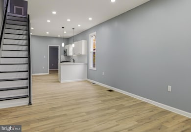 908 N 24th St, Camden, NJ 08105 - photo 3