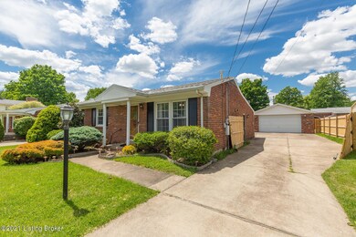 5504 Idlewood Ln, Louisville, KY 40291 - photo 2