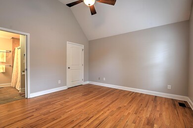 404 E Mountain VIew-6