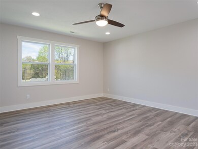 127 Wyatt St, Asheville, NC 28803 - photo 7