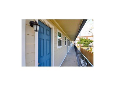 5814 Worth St unit 6, Dallas, TX 75214 - photo 3