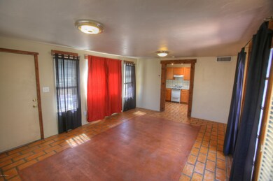 1040 E Edison St unit 2, Tucson, AZ 85719 - photo 3
