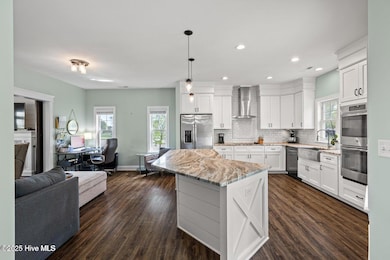 258 Pearson Cir, Newport, NC 28570 - photo 5