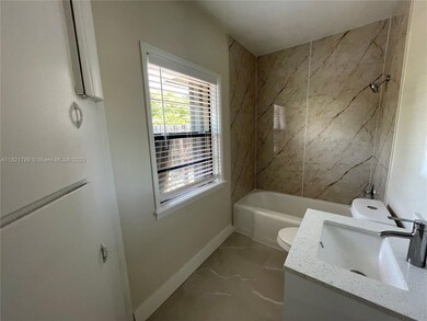 126 NE 19th Ave unit 1, Pompano Beach, FL 33060 - photo 5