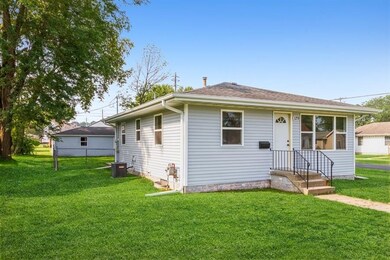 129 W Broadway St, Colfax, IA 50054 - photo 2