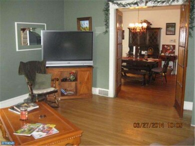 1608 N 12th St, Reading, PA 19604 - photo 3