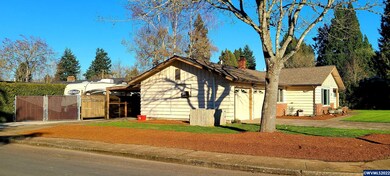 629 Dearborn Ave N, Keizer, OR 97303 - photo 2