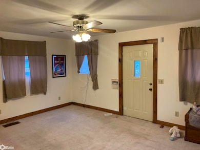 2009 S Central Ave, Burlington, IA 52601 - photo 5