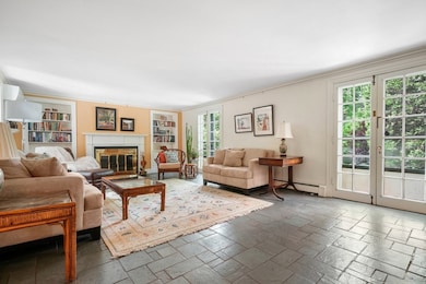 110 Ruggles Ln, Milton, MA 02186 - photo 3