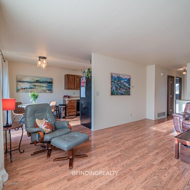 MLS - 610 W 90TH AVE-16