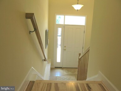 5201 C St SE, Washington, DC 20019 - photo 2