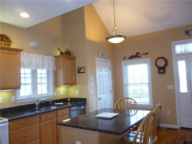 158 Bear Hill Rd unit 405, Cumberland, RI 02864 - photo 3