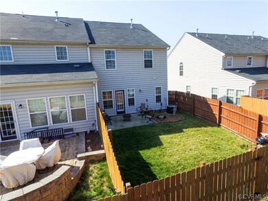 Large Fenced Rear Yard