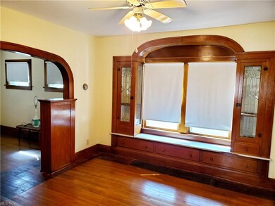 2313 E 32nd St, Lorain, OH 44055 - photo 6