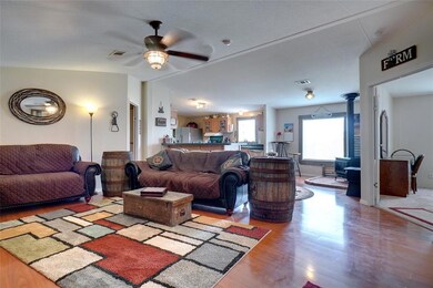 325 Latham Ln, Rhome, TX 76078 - photo 7