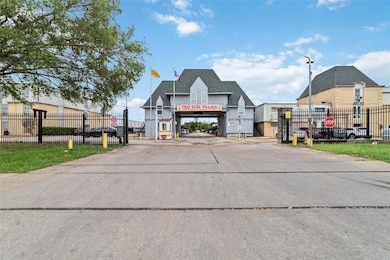 8200 Broadway St unit 311, Houston, TX 77061 - photo 2