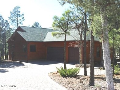 003_THREE CAR GARAGE