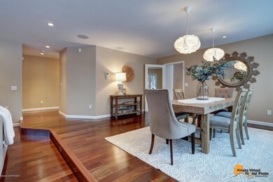 Intimate dinners or large gatherings