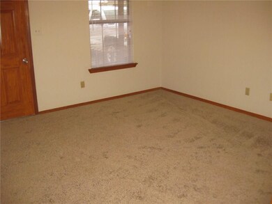 300 S Ozark St, Prairie Grove, AR 72753 - photo 3