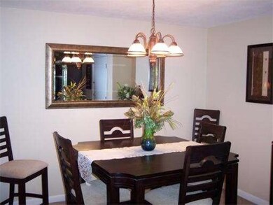 18 Williamsburg Ct unit 14, Shrewsbury, MA 01545 - photo 7