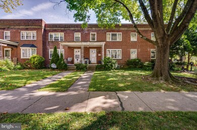 435 Sycamore Rd, Reading, PA 19611 - photo 2