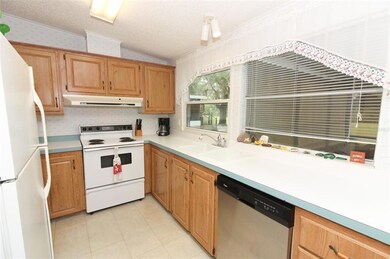 275 Jackson Park Ave, Davenport, FL 33897 - photo 5