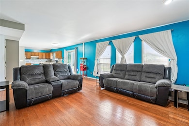 6823 1st Ave SW, Cedar Rapids, IA 52405 - photo 5