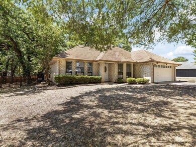 5603 Cuero Dr, Granbury, TX 76049 - photo 4