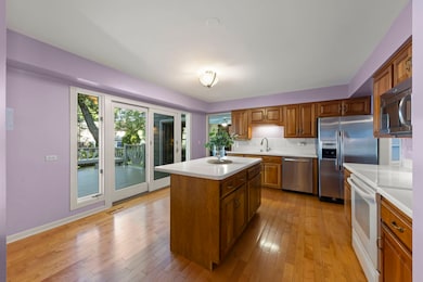 1625 Indian Knoll Rd, Naperville, IL 60565 - photo 6