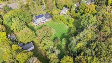 33 Cannon Rd, Wilton, CT 06897 - photo 2