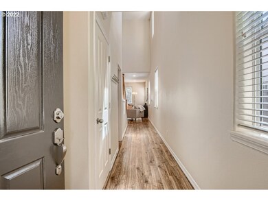 6640 NE Mcmurtry Place, Hillsboro, OR 97124 - photo 3