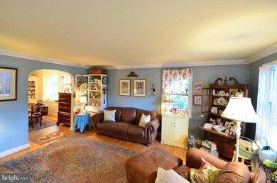 321 Old Trail Rd, Baltimore, MD 21212 - photo 4