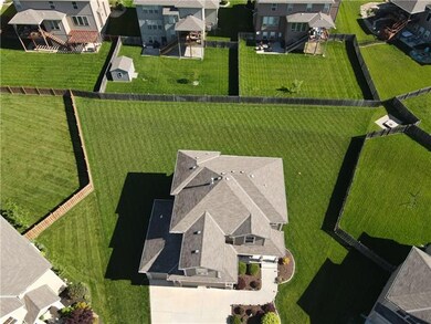 1311 Rock Creek Ct, Lansing, KS 66043 - photo 3