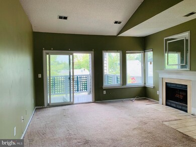 11730 Summerchase Cir unit 1730-E, Reston, VA 20194 - photo 2